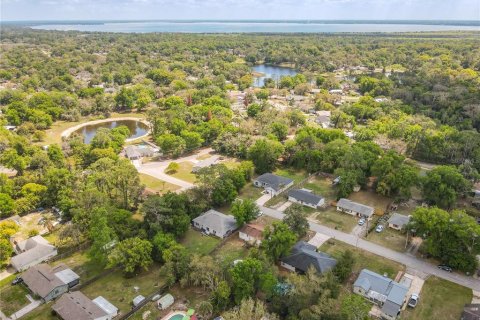 House in DeBary, Florida 3 bedrooms, 150.32 sq.m. № 2424059 - photo 27