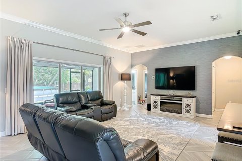 House in DeBary, Florida 3 bedrooms, 150.32 sq.m. № 2424059 - photo 12