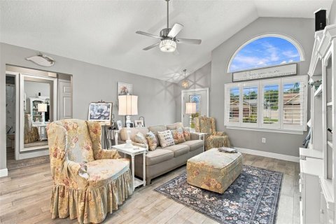 Villa ou maison à vendre à New Port Richey, Floride: 3 chambres, 135.82 m2 № 2398666 - photo 11