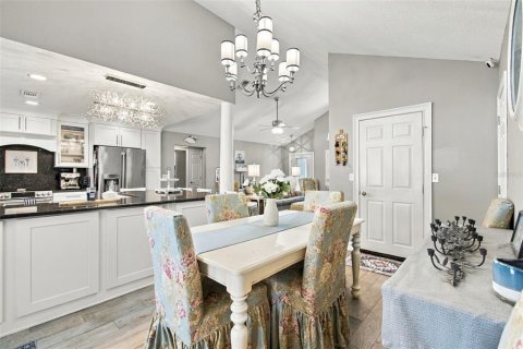 Villa ou maison à vendre à New Port Richey, Floride: 3 chambres, 135.82 m2 № 2398666 - photo 18