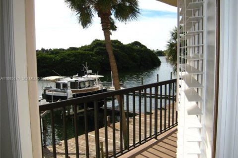 Condominio en venta en Saint Petersburg, Florida, 2 dormitorios, 110.55 m2 № 2034677 - foto 22