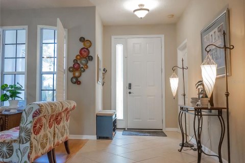 House in Seffner, Florida 5 bedrooms, 324.32 sq.m. № 2200584 - photo 6