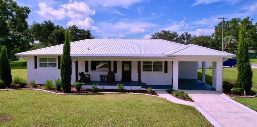 House in Bartow, Florida 3 bedrooms, 181.72 sq.m. № 1866444