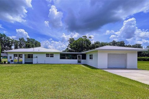House in Bartow, Florida 3 bedrooms, 181.72 sq.m. № 1866444 - photo 4