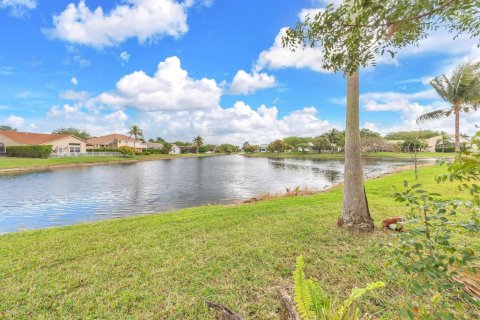House in Coral Springs, Florida 4 bedrooms, 245.91 sq.m. № 2088313 - photo 26