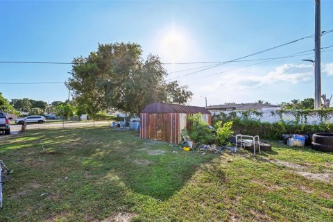 Casa en venta en Miami Gardens, Florida, 3 dormitorios, 111.48 m2 № 1976863 - foto 20