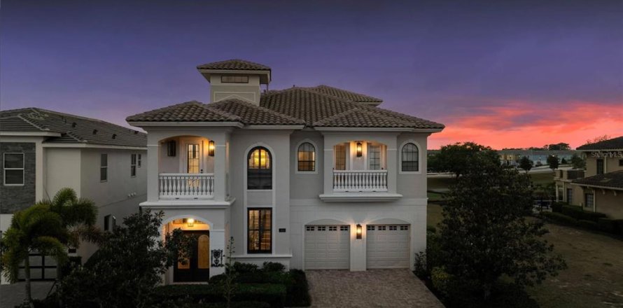 Casa en Four Corners, Florida 5 dormitorios, 524.8 m2 № 1686483
