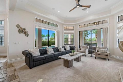 Casa en venta en Four Corners, Florida, 5 dormitorios, 524.8 m2 № 1686483 - foto 13