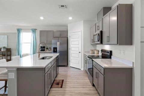 House in Haines City, Florida 5 bedrooms, 186.83 sq.m. № 1650789 - photo 7