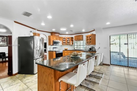 Casa en venta en Bradenton, Florida, 5 dormitorios № 1942257 - foto 11