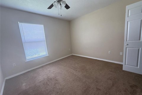 House in Lakeland, Florida 4 bedrooms, 206.43 sq.m. № 1909701 - photo 16