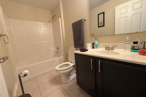 House in Lakeland, Florida 4 bedrooms, 206.43 sq.m. № 1909701 - photo 19