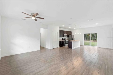 Villa ou maison à vendre à Dunnellon, Floride: 4 chambres, 146.79 m2 № 1759475 - photo 4