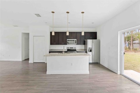 Villa ou maison à vendre à Dunnellon, Floride: 4 chambres, 146.79 m2 № 1759475 - photo 7
