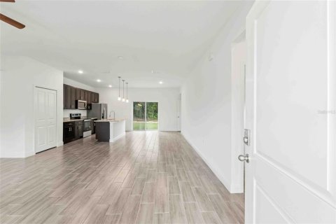 Villa ou maison à vendre à Dunnellon, Floride: 4 chambres, 146.79 m2 № 1759475 - photo 3