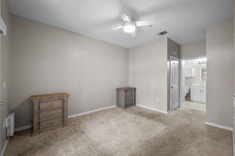 Condo in Tampa, Florida, 2 bedrooms  № 1789671 - photo 13