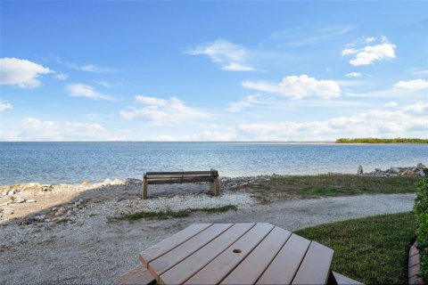 Condo in Tampa, Florida, 2 bedrooms  № 1789671 - photo 27