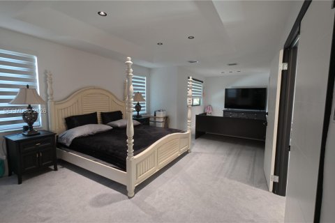 Casa en venta en Pembroke Pines, Florida, 4 dormitorios, 202.06 m2 № 2058494 - foto 27