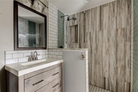 Casa en venta en Port Richey, Florida, 3 dormitorios, 113.06 m2 № 1911248 - foto 17