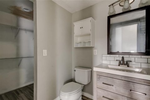 Casa en venta en Port Richey, Florida, 3 dormitorios, 113.06 m2 № 1911248 - foto 18