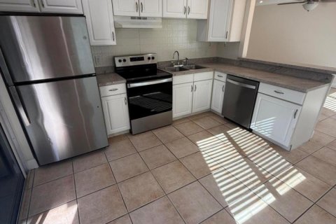Купить коммерческую недвижимость в Норт-Палм-Бич, Флорида 239.69м2, № 2084121 - фото 19