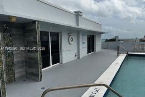 Copropriété à vendre à Hollywood, Floride: 1 chambre, 69.68 m2 № 2002159 - photo 23