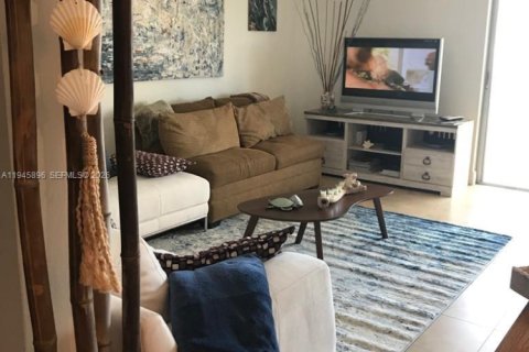 Copropriété à vendre à Hollywood, Floride: 1 chambre, 69.68 m2 № 2002159 - photo 5