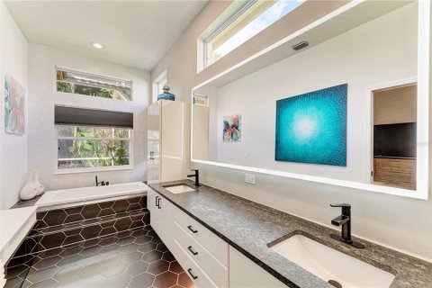 Villa ou maison à vendre à Bradenton, Floride: 3 chambres, 168.8 m2 № 2299178 - photo 18
