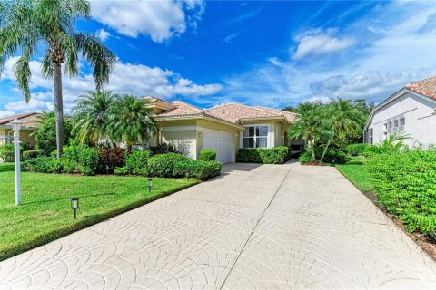 House in Bradenton, Florida 3 bedrooms, 168.8 sq.m. № 2299178