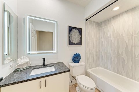Villa ou maison à vendre à Bradenton, Floride: 3 chambres, 168.8 m2 № 2299178 - photo 26