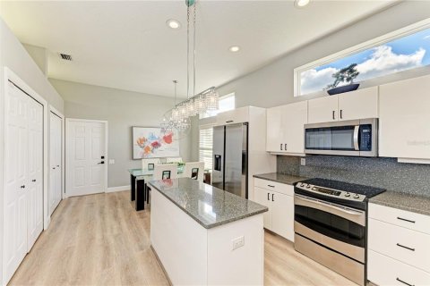Villa ou maison à vendre à Bradenton, Floride: 3 chambres, 168.8 m2 № 2299178 - photo 28
