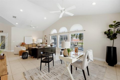 Casa en venta en Palm Coast, Florida, 3 dormitorios, 211.63 m2 № 2383552 - foto 19