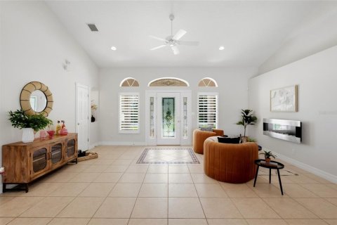 Casa en venta en Palm Coast, Florida, 3 dormitorios, 211.63 m2 № 2383552 - foto 6