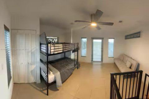House in Key Largo, Florida 4 bedrooms, 150.5 sq.m. № 1872405 - photo 6