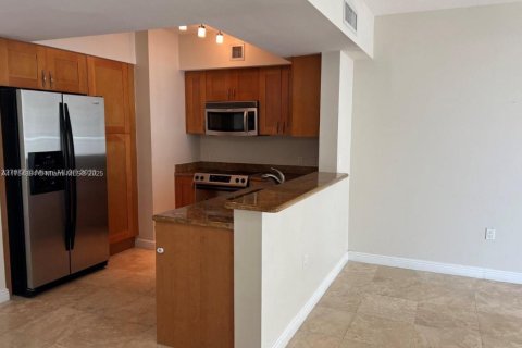 Condominio en venta en Hallandale Beach, Florida, 1 dormitorio, 85.47 m2 № 1503810 - foto 9