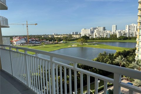 Condominio en venta en Hallandale Beach, Florida, 1 dormitorio, 85.47 m2 № 1503810 - foto 5