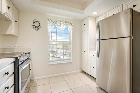 Купить кондоминиум в Юпитер, Флорида 7 комнат, 114.27м2, № 1988681 - фото 12