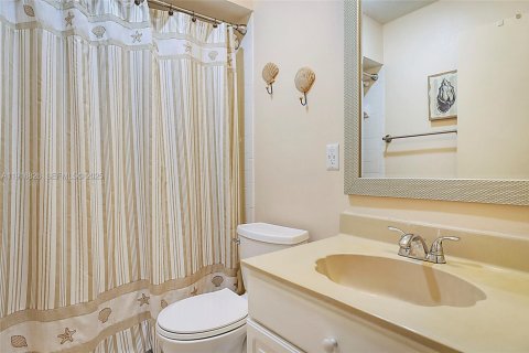 Купить кондоминиум в Юпитер, Флорида 7 комнат, 114.27м2, № 1988681 - фото 22