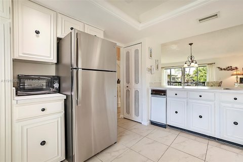 Купить кондоминиум в Юпитер, Флорида 7 комнат, 114.27м2, № 1988681 - фото 13