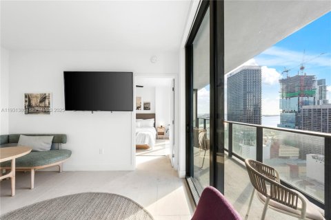 Condo in Miami, Florida, 1 bedroom  № 1991274 - photo 6