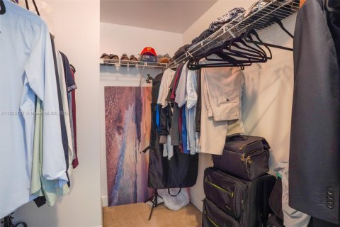 Купить кондоминиум в Майами, Флорида 2 спальни, 99.31м2, № 1792405 - фото 24