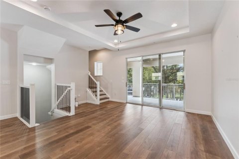 Touwnhouse à vendre à Lake Mary, Floride: 3 chambres, 203.18 m2 № 2424344 - photo 8