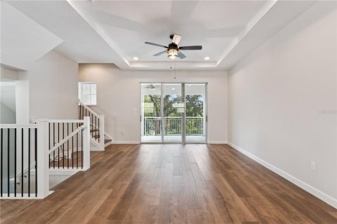 Touwnhouse à vendre à Lake Mary, Floride: 3 chambres, 203.18 m2 № 2424344 - photo 7