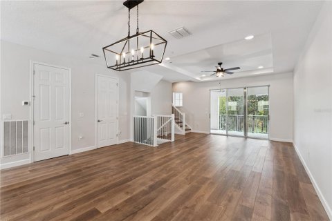 Touwnhouse à vendre à Lake Mary, Floride: 3 chambres, 203.18 m2 № 2424344 - photo 12
