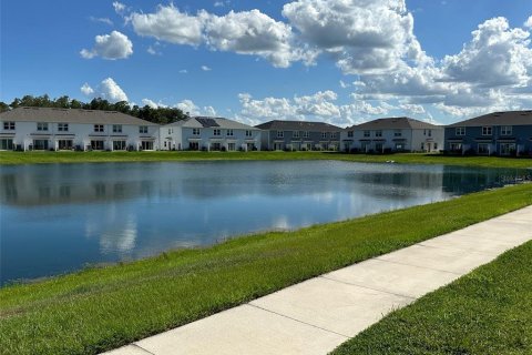 Casa en alquiler en Kissimmee, Florida, 3 dormitorios, 165.55 m2 № 1906079 - foto 15