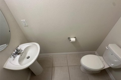 Casa en alquiler en Kissimmee, Florida, 3 dormitorios, 165.55 m2 № 1906079 - foto 5