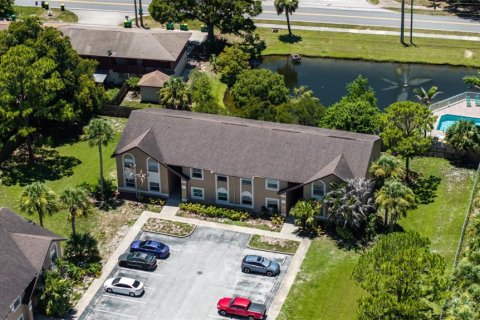 Condo in Merrit Island, Florida, 2 bedrooms № 2236116 - photo 23