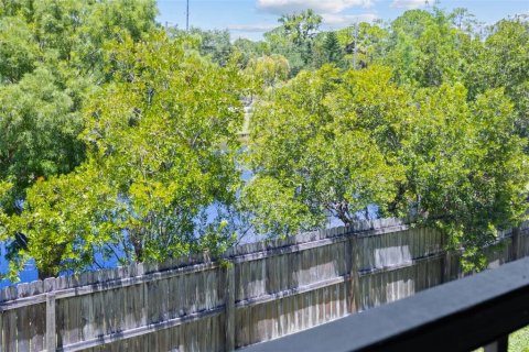 Condo in Merrit Island, Florida, 2 bedrooms № 2236116 - photo 20