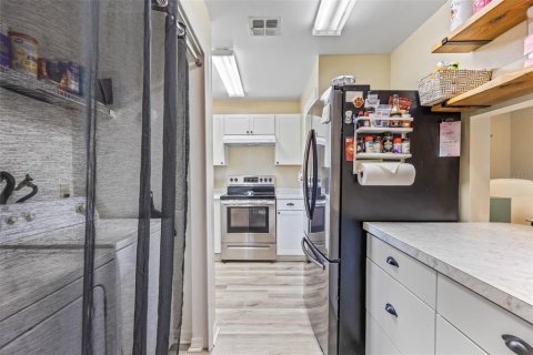 Condo in Merrit Island, Florida, 2 bedrooms № 2236116 - photo 7