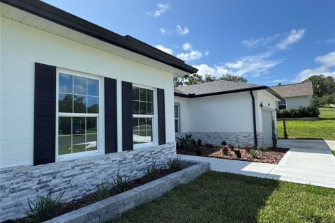 House in Beverly Hills, Florida 4 bedrooms, 175.4 sq.m. № 1840094 - photo 8
